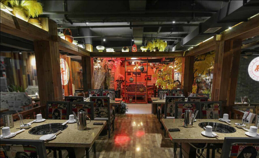 火鍋店如何設(shè)計(jì)才能吸引到更多客戶 